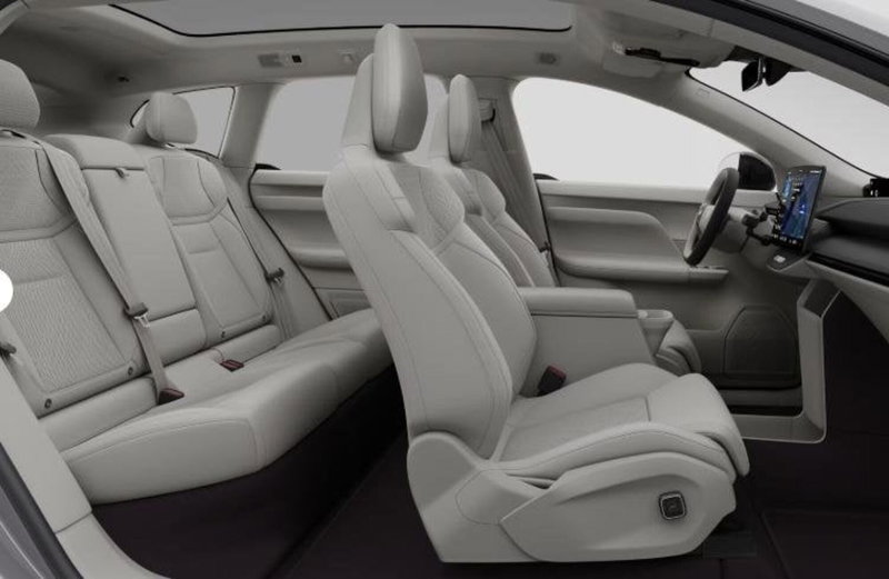Volvo EX60 nuova a Milano (13)
