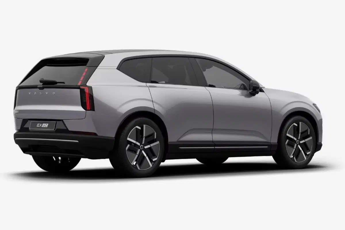 Volvo EX60 nuova a Milano (5)
