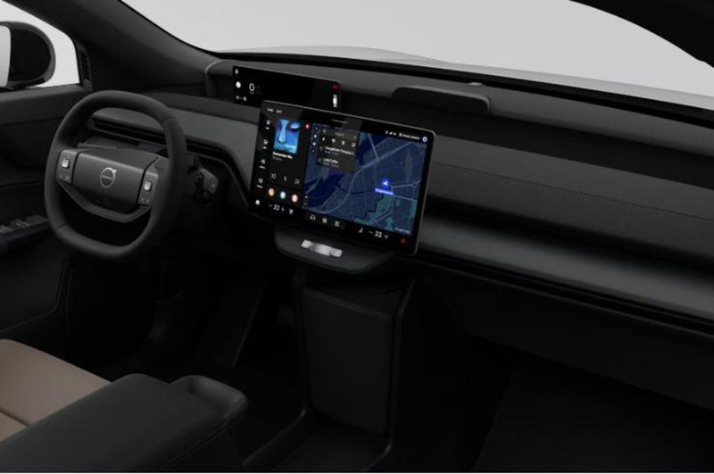 Volvo EX60 nuova a Milano (11)