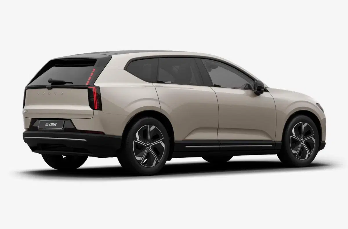 Volvo EX60 nuova a Milano (5)