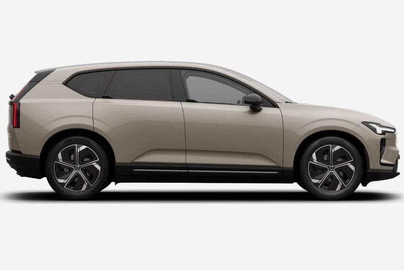 Volvo EX60 nuova a Milano (7)