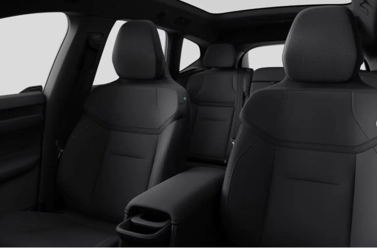 Volvo EX60 nuova a Milano (13)