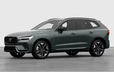 Volvo XC60 T6 Recharge AWD Plug-in Hybrid aut. Plus Dark nuova a Milano