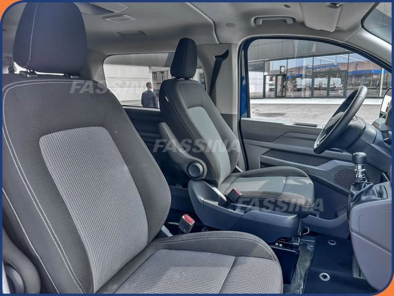 Volkswagen Veicoli Commerciali Caravelle nuova a Milano (14)