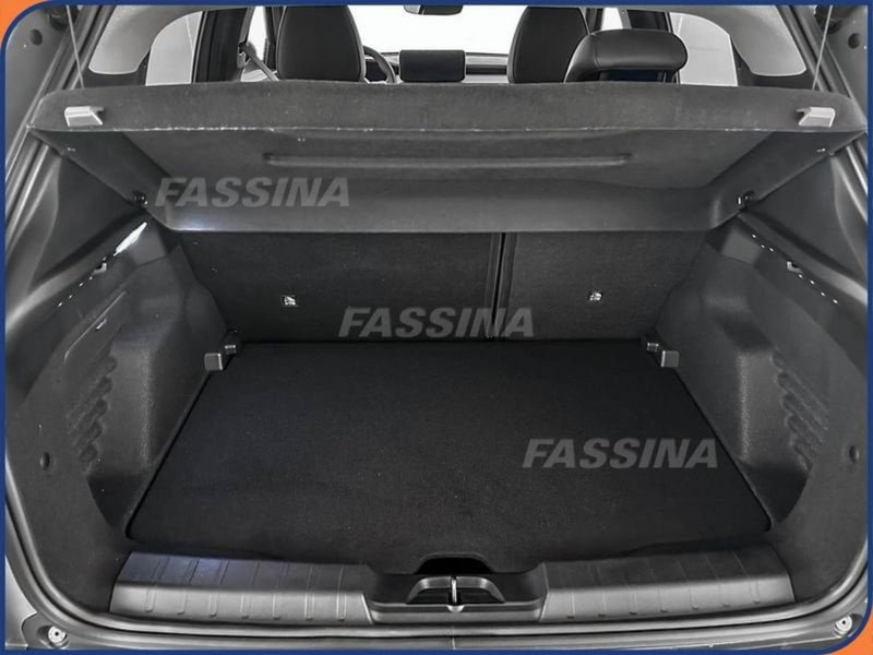 Jeep Avenger usata a Milano (12)