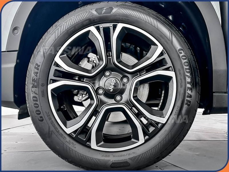 Jeep Avenger usata a Milano (7)