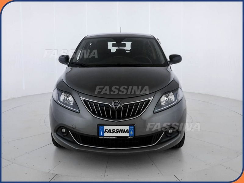 Lancia Ypsilon usata a Milano (2)