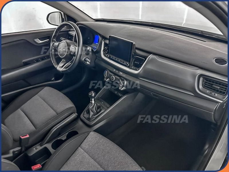 Kia Stonic usata a Milano (12)