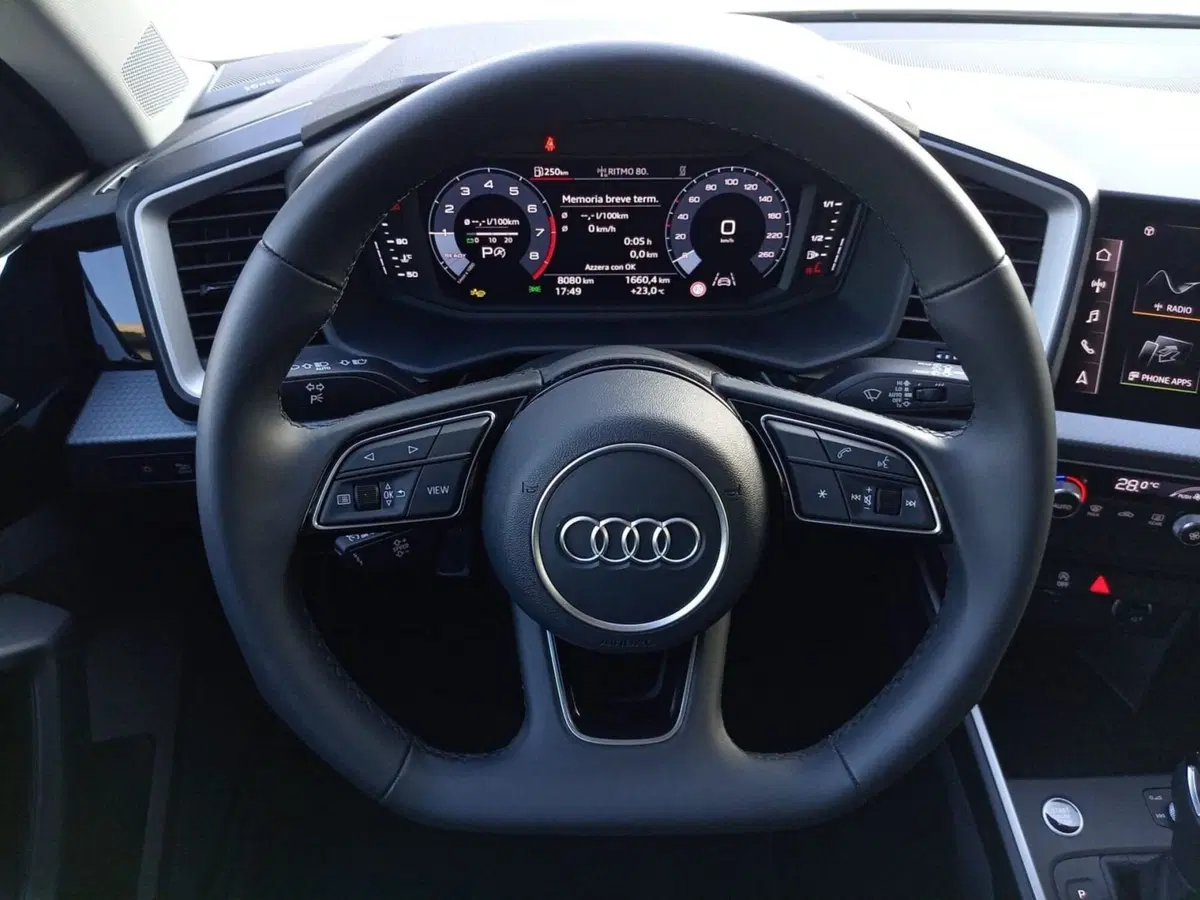 Audi A1 Sportback usata a Bari (3)