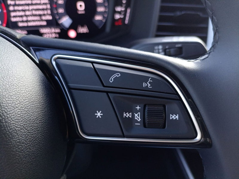 Audi A1 Sportback usata a Bari (7)