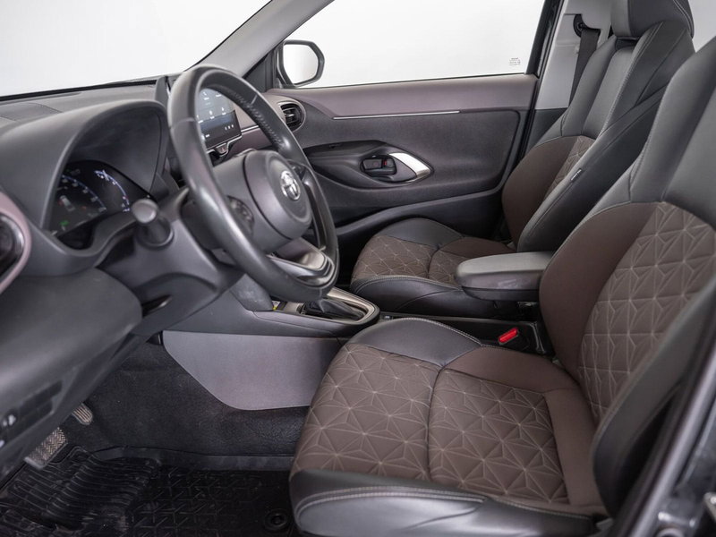 Toyota Yaris Cross usata a Foggia (12)