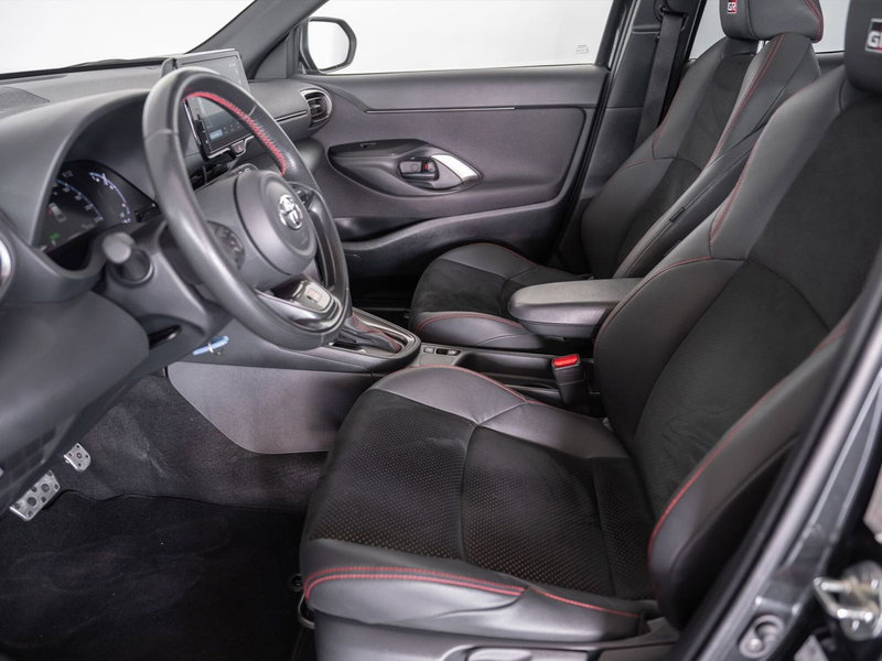 Toyota Yaris Cross usata a Foggia (12)