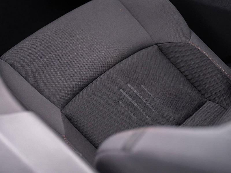 Toyota Toyota C-HR usata a Foggia (18)