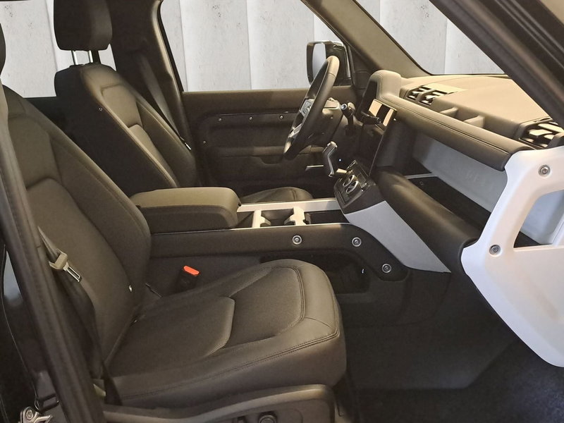 Land Rover Defender usata a Pavia (3)