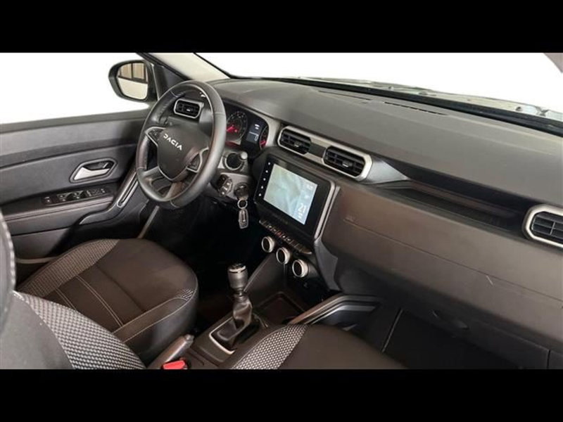 Dacia Duster usata a Firenze (11)