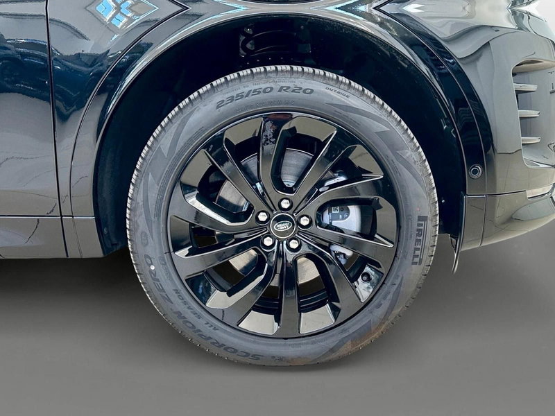 Land Rover Discovery Sport usata a Bari (9)