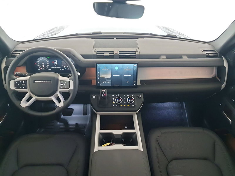 Land Rover Defender usata a Monza e Brianza (4)