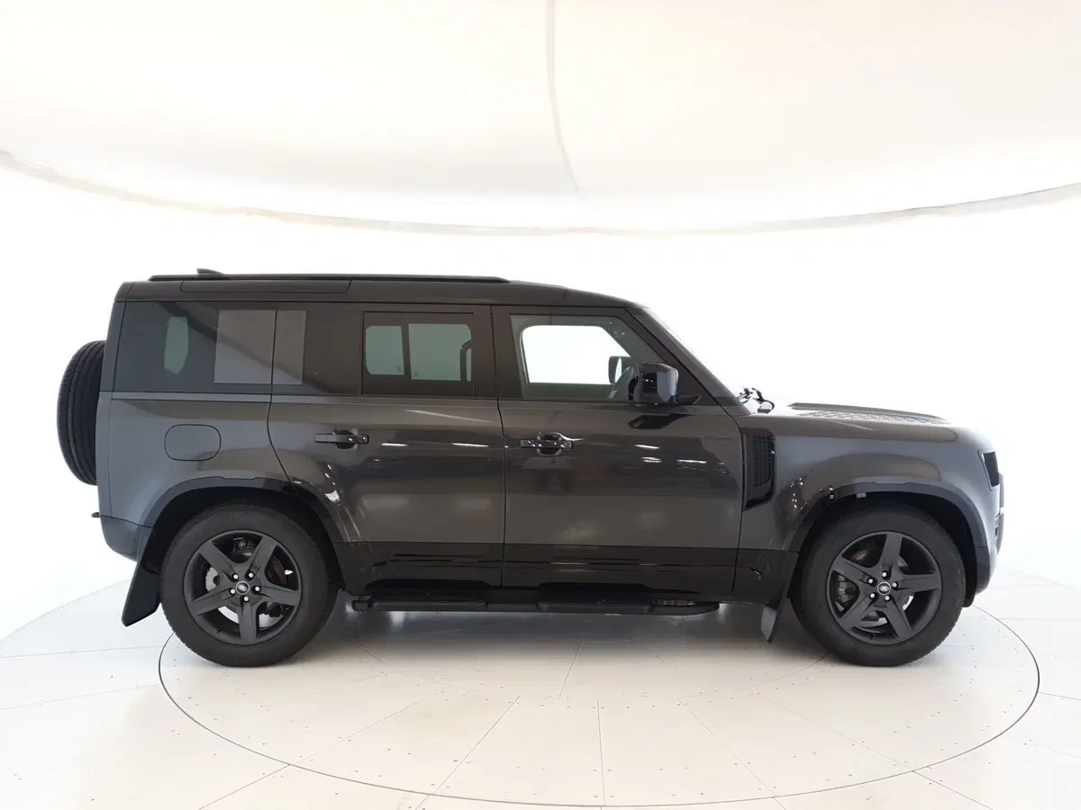 Land Rover Defender usata a Monza e Brianza (6)