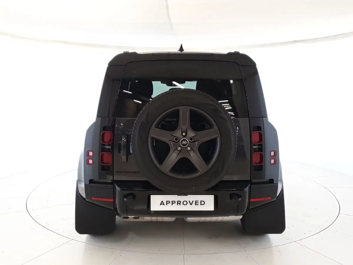 Land Rover Defender usata a Monza e Brianza (7)