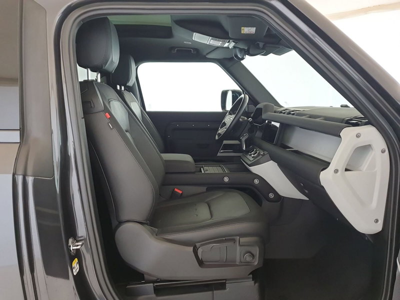 Land Rover Defender usata a Monza e Brianza (3)