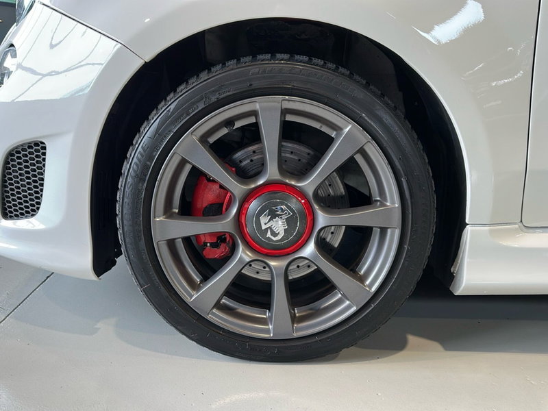 Abarth 595 Cabrio usata a Vicenza (13)