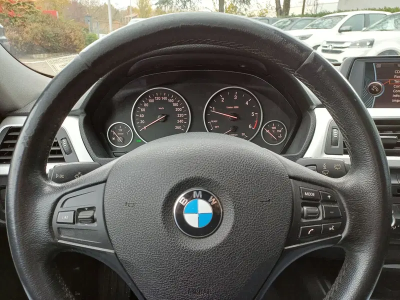 BMW Serie 3 Touring usata a Modena (10)
