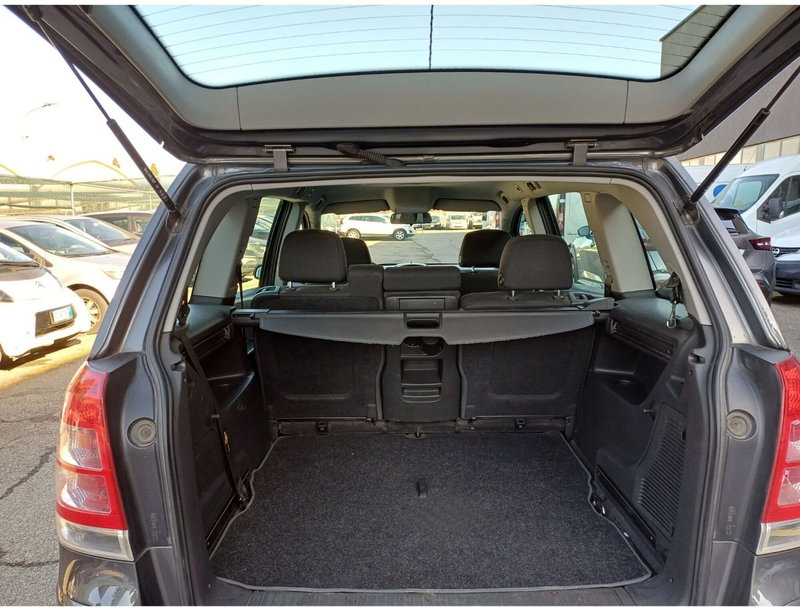 Opel Zafira usata a Modena (17)