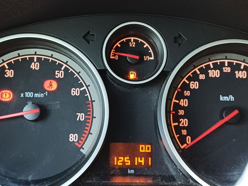 Opel Zafira usata a Modena (8)