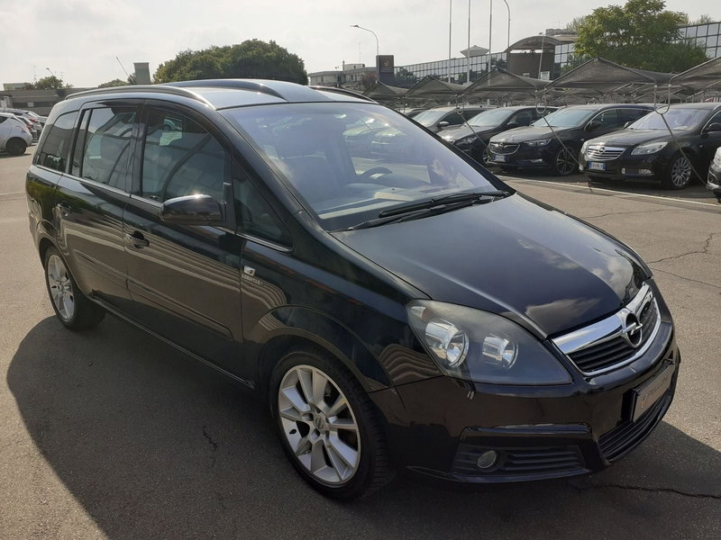 Opel Zafira usata a Modena (4)