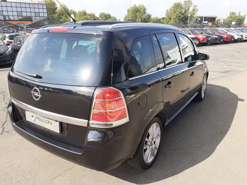 Opel Zafira usata a Modena (5)