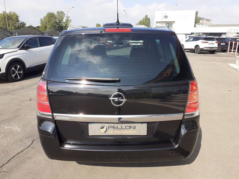 Opel Zafira usata a Modena (6)
