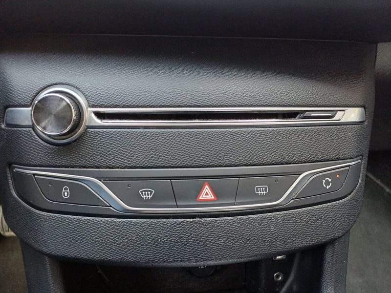 Peugeot 308 SW usata a Modena (19)