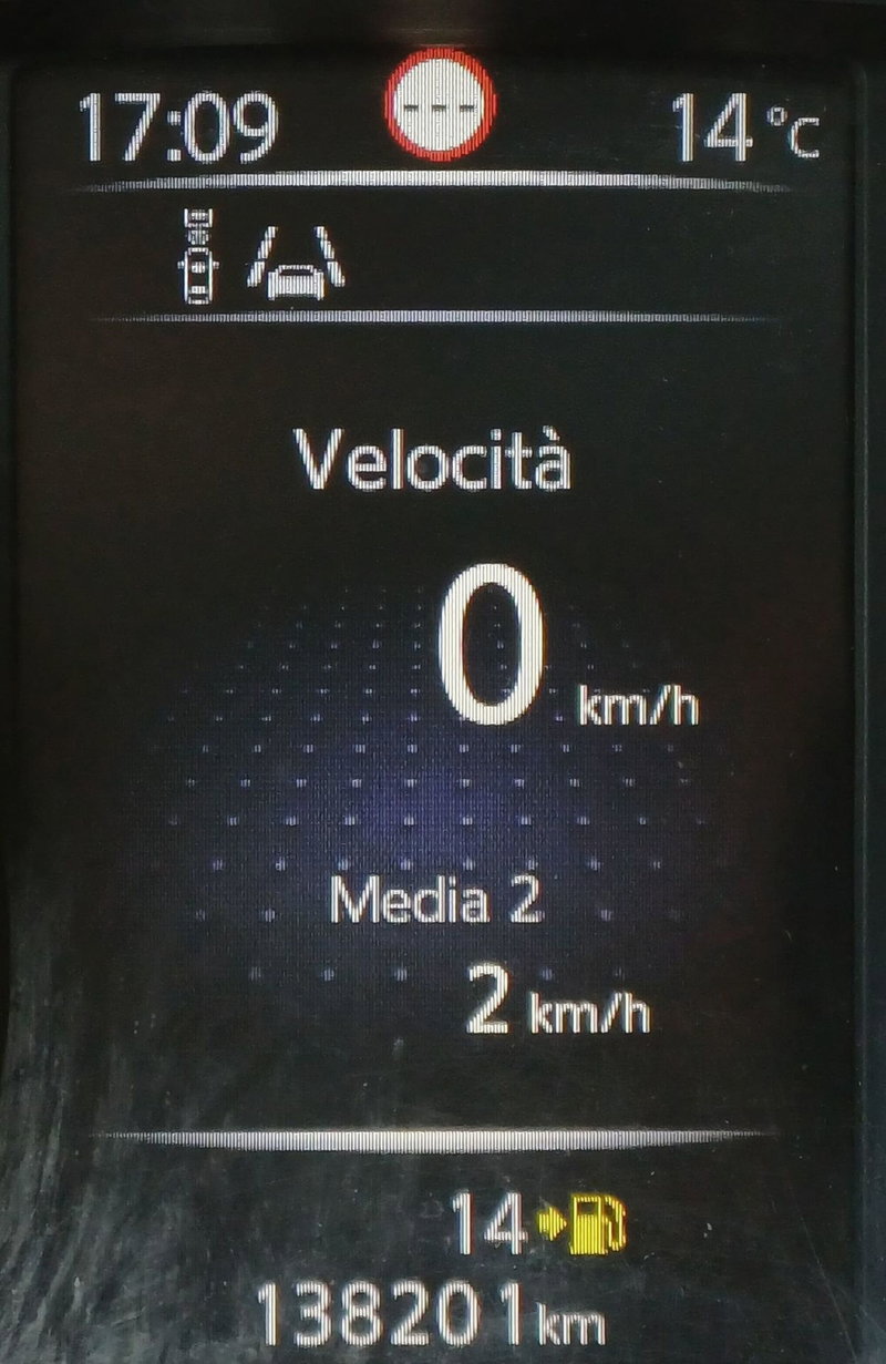 Nissan Qashqai usata a Modena (9)