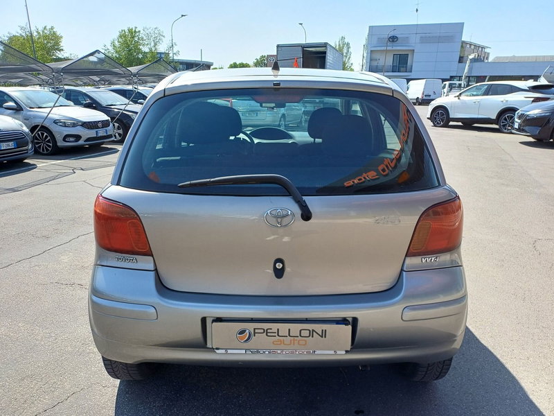Toyota Yaris usata a Modena (6)