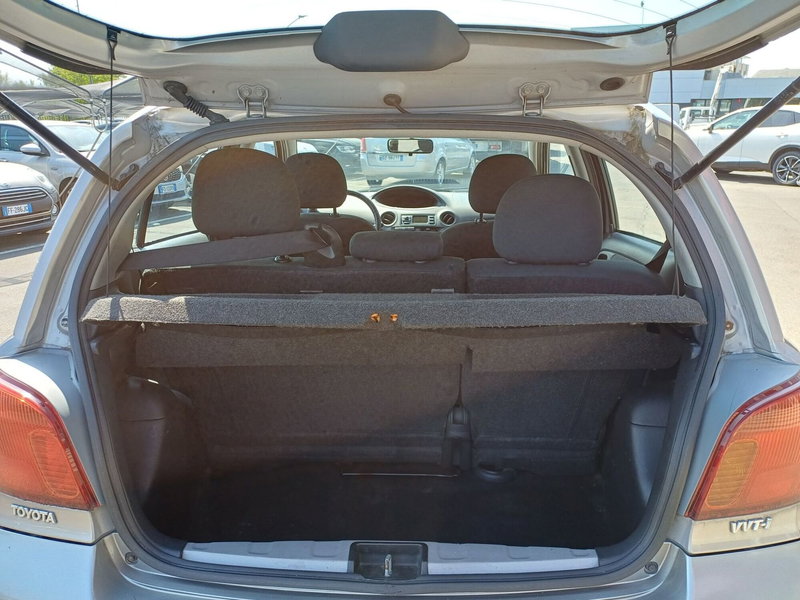 Toyota Yaris usata a Modena (8)