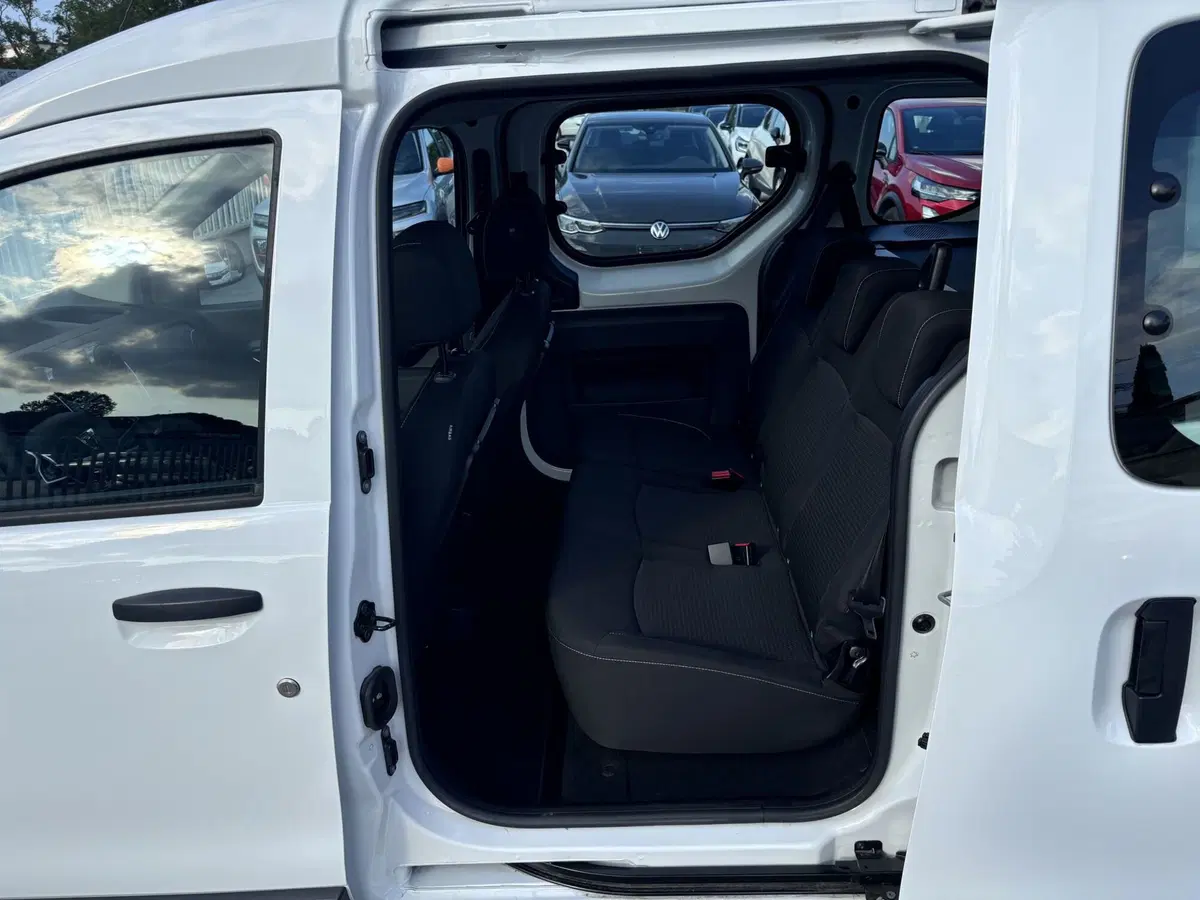 Dacia Dokker usata a Ancona (10)