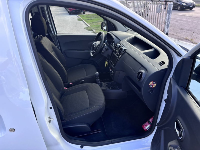 Dacia Dokker usata a Ancona (13)