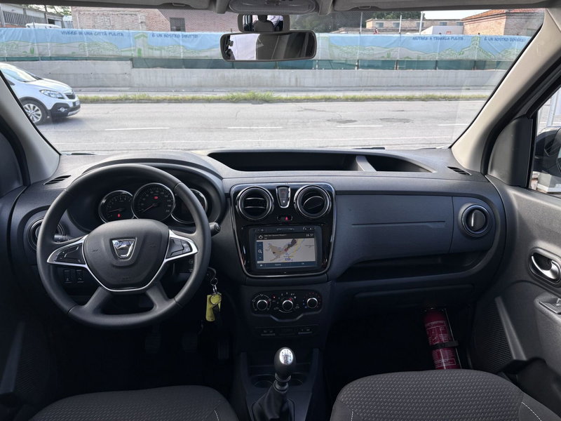 Dacia Dokker usata a Ancona (15)