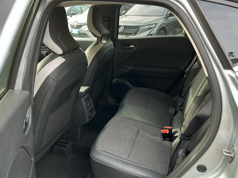 Renault Captur usata a Latina (12)