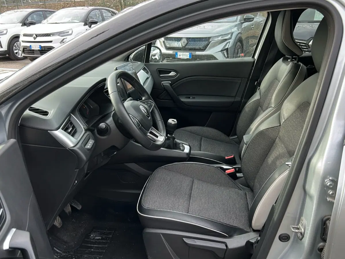 Renault Captur usata a Latina (13)