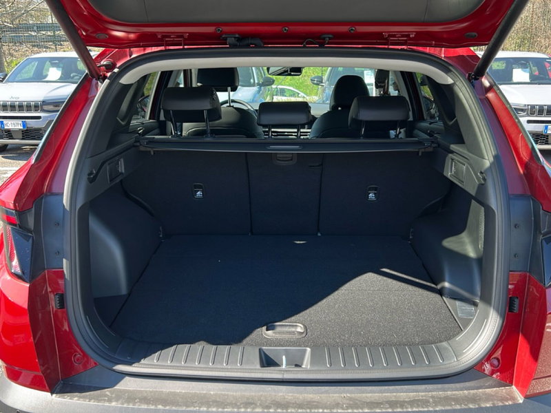 Hyundai Tucson nuova a Latina (10)