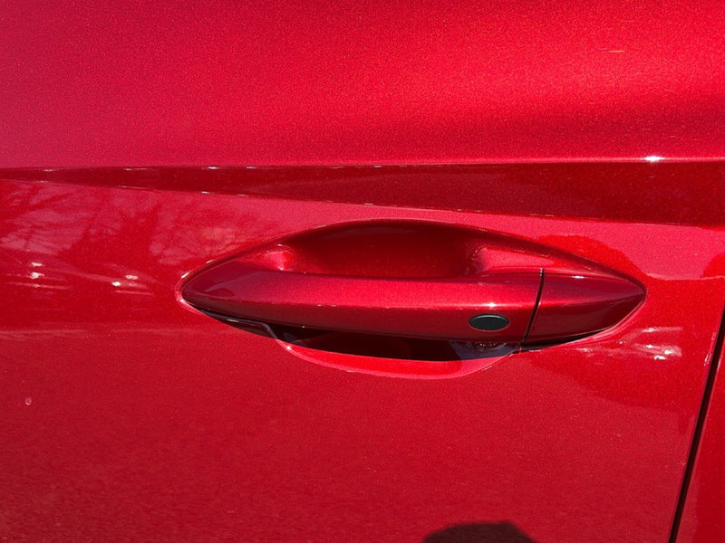 Hyundai Tucson nuova a Latina (12)