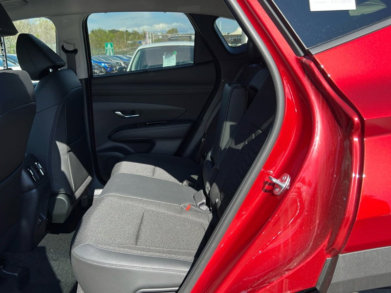 Hyundai Tucson nuova a Latina (13)