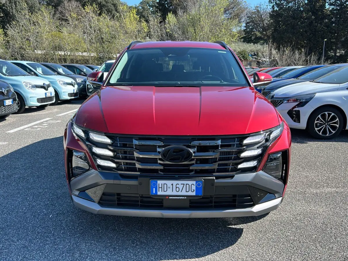 Hyundai Tucson nuova a Latina (6)