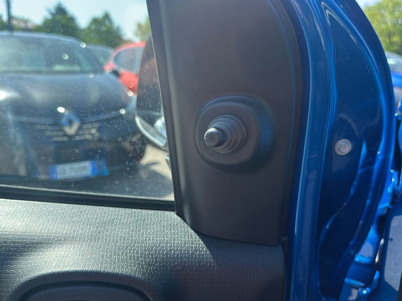 Fiat Pandina nuova a Roma (14)