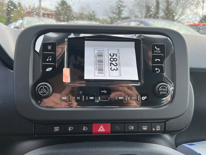 Fiat Pandina nuova a Roma (17)