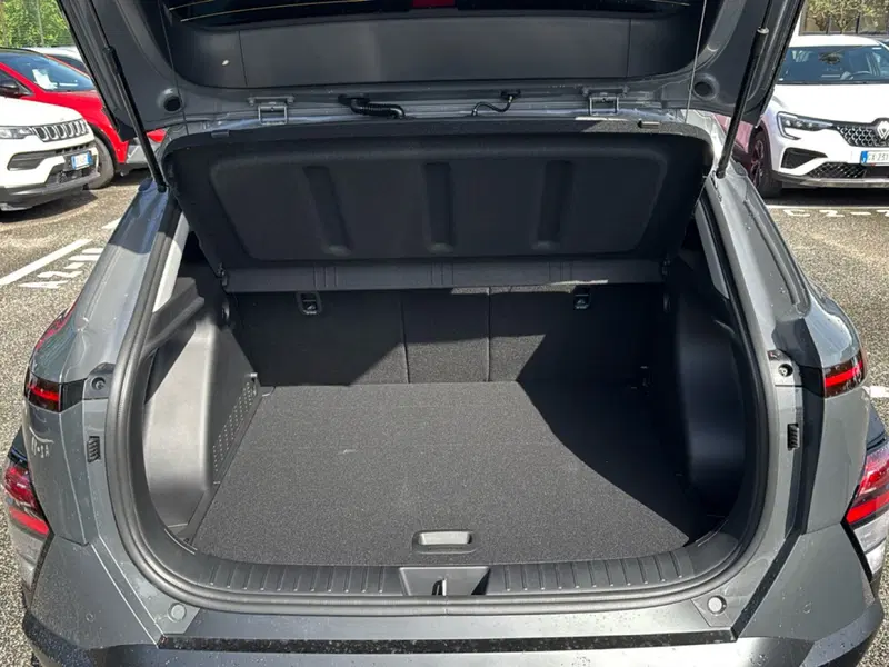 Hyundai Kona nuova a Roma (11)