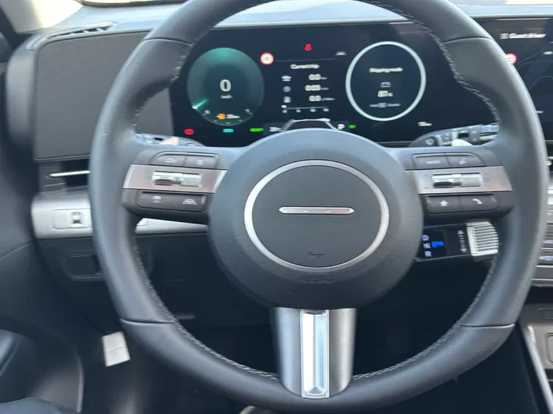 Hyundai Kona nuova a Roma (15)