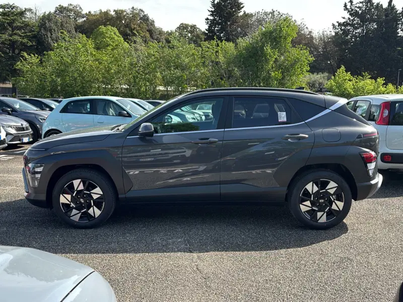 Hyundai Kona nuova a Roma (8)