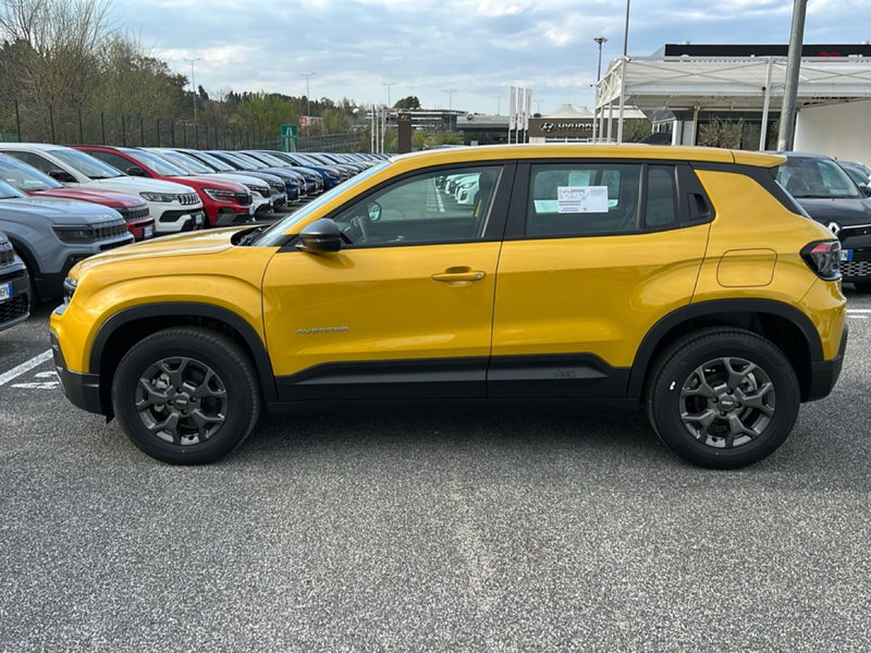 Jeep Avenger nuova a Roma (7)